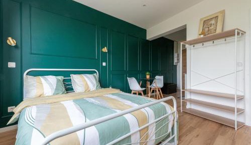 Deluxe Apartment
