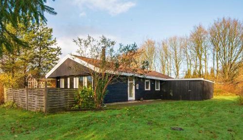 Two-Bedroom Holiday Home