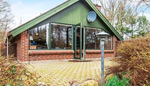 Three-Bedroom Vacation Home 