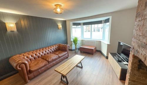 Four-Bedroom Vacation Home