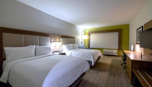 Suite with Two Queen Beds