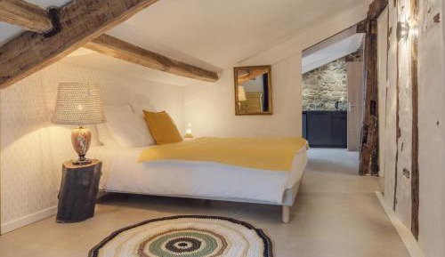 Double Room with Mountain View