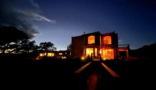 Three-Bedroom Vacation Home 