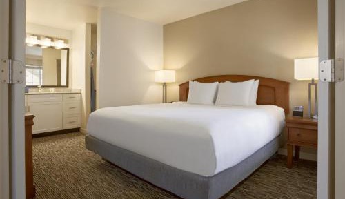 Two-Bedroom King Suite