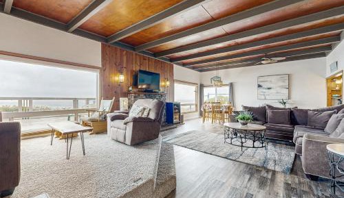 Two Bedroom Holiday Home