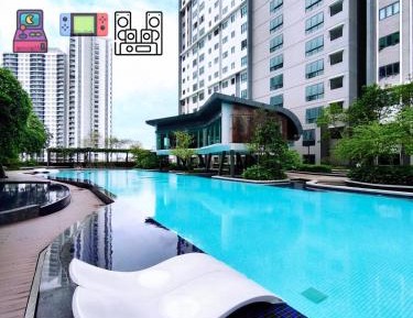 Two-Bedroom Apartment with Pool View