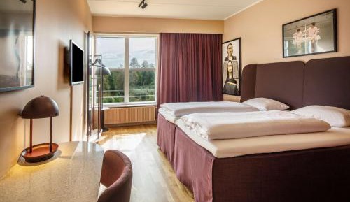 Standard Family Room