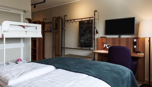 Standard Family Room