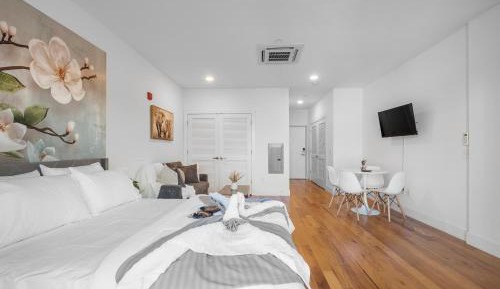 Single Room with Balcony