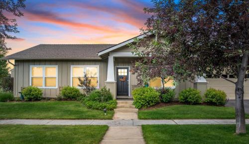 Three-Bedroom Vacation Home 