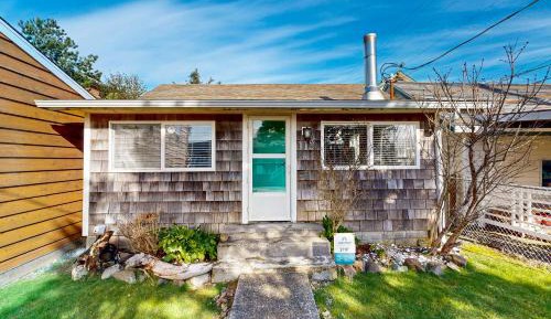 Two Bedroom Holiday Home