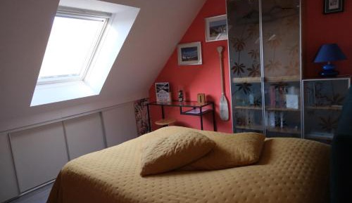 Double Room with Shared Bathroom