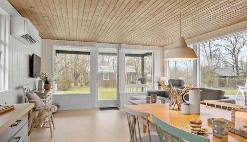 Three-Bedroom Vacation Home 