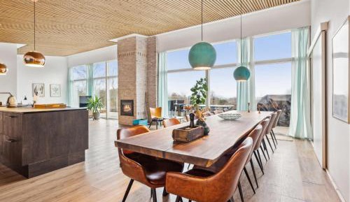 Six-Bedroom Holiday Home