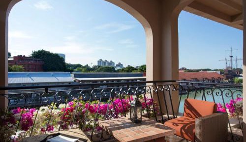 Deluxe Double or Twin Room with River View