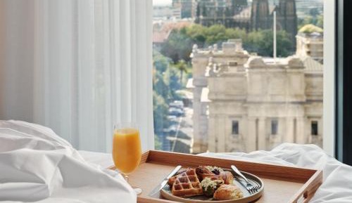 Premium Double Room with Two Double Beds and Parliament View