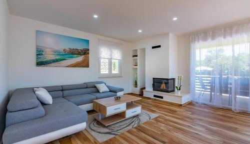 Three-Bedroom Vacation Home 
