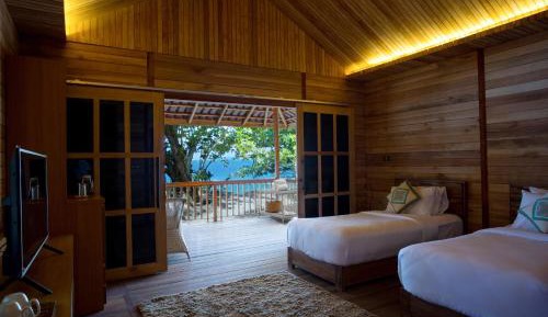 Deluxe Bungalow with Sea View