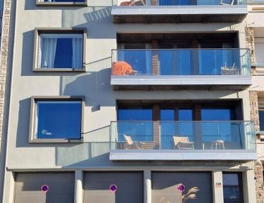 Two-Bedroom Apartment with Sea View