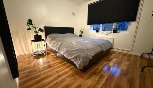 Double Room with Shared Bathroom