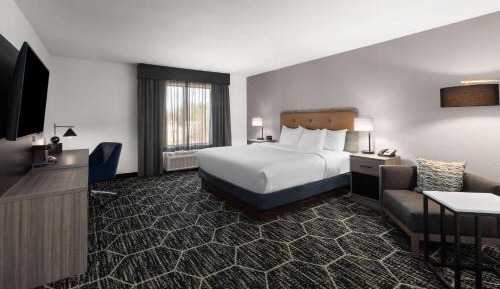 Standard King Room