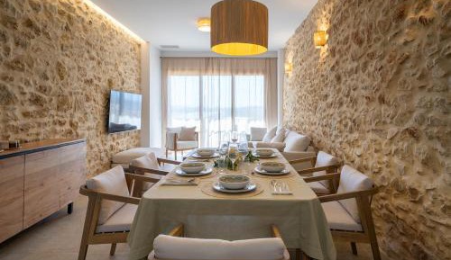 Three-Bedroom Vacation Home 