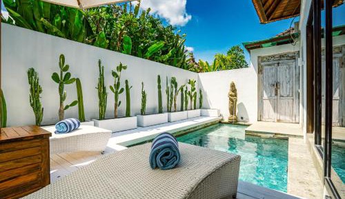 Villa with Private Pool