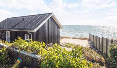 One-Bedroom Vacation Home