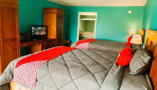 Premium 2 Queen Beds