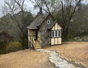 One-Bedroom Chalet