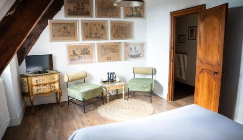 Queen Suite