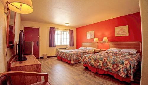 Queen Room with Two Queen Beds
