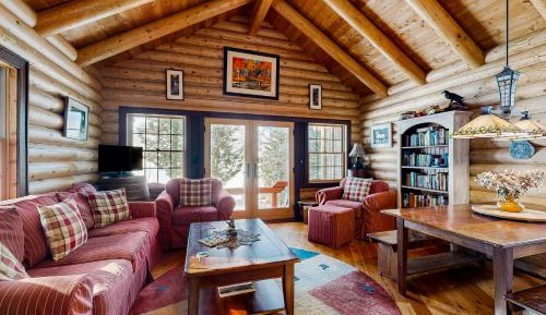 Two Bedroom Holiday Home