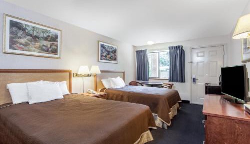 Double Room with Two Double Beds - Mobility Access/Non-Smoking