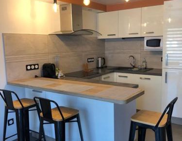 Apartment with Garden View