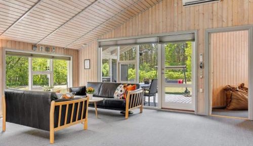 Three-Bedroom Vacation Home 