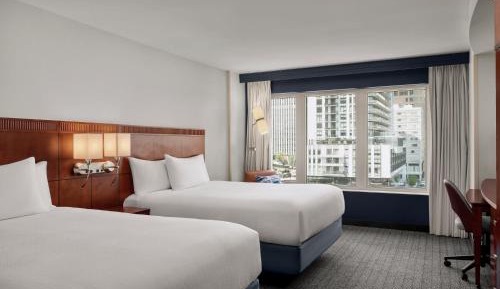 Large Queen Room with Two Queen Beds