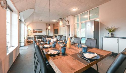 Six-Bedroom Holiday Home