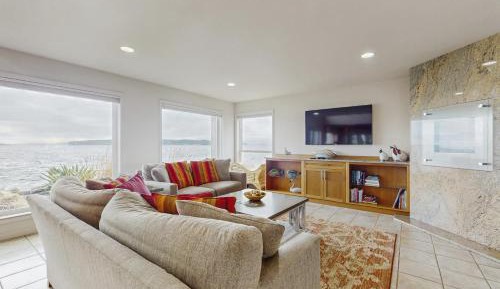 Four bedroom holiday home 