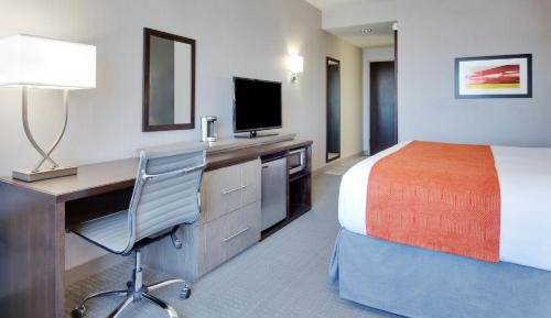 Queen Room with Two Queen Beds - Non Smoking