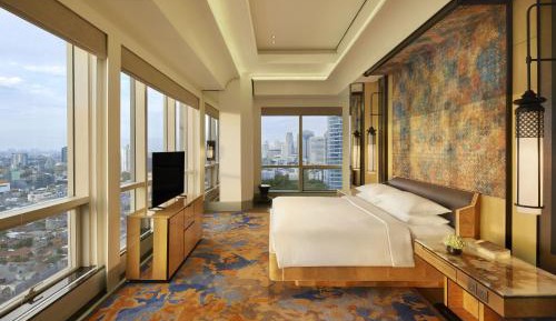 Keraton King Suite
