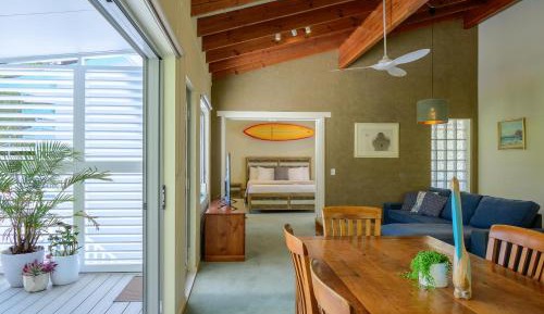 Superior One-Bedroom Apartment with Balcony