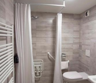 Double or Twin Room - Disability Access