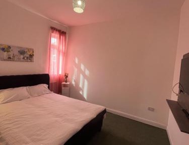 Double Room with Shared Bathroom