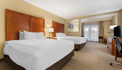 Queen Suite with Two Queen Beds - Accessible/Non-Smoking