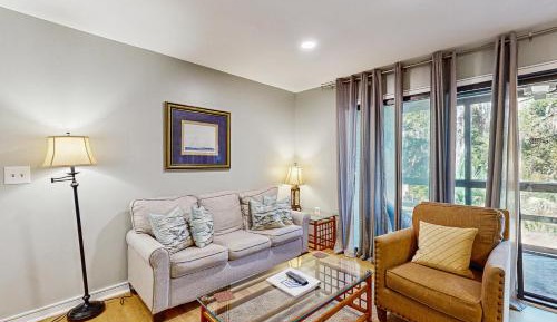 One Bedroom Apartment