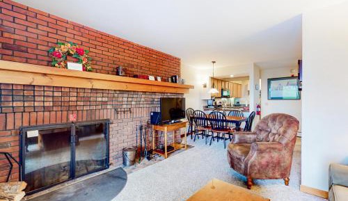 Two Bedroom Apartment 