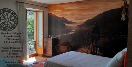 Quadruple Room with Private Bathroom