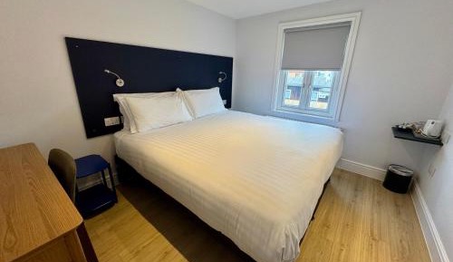 Two-Bedroom Deluxe Apartment