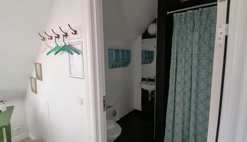 Twin Room with Private Bathroom